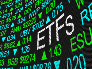Sind ETFs wirklich günstiger als Fonds?